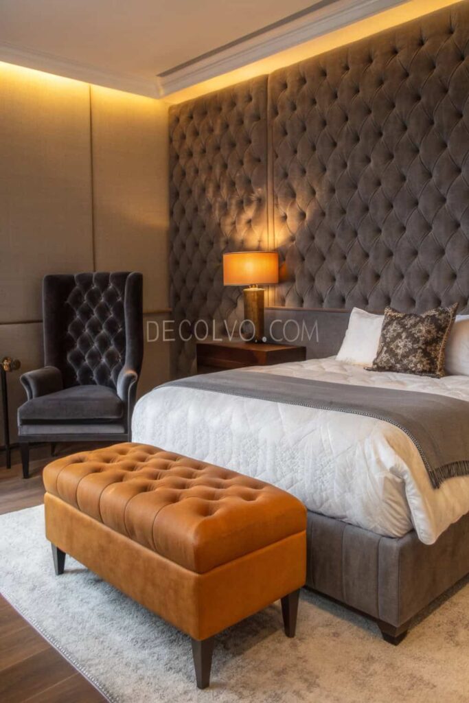 Choose Upholstered Furniture Pieces With Simple Decoration